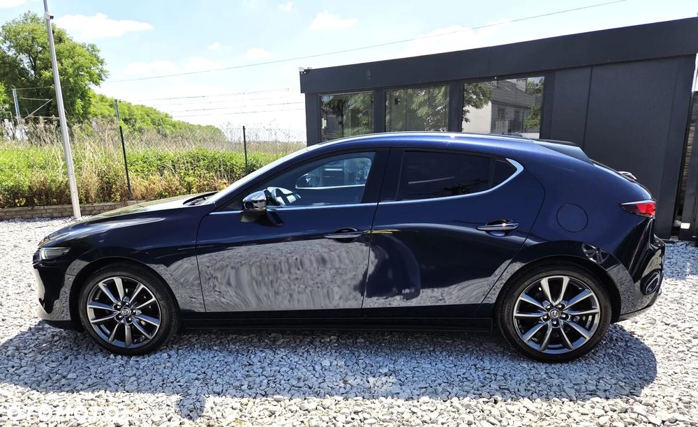 Mazda 3 2.0 mHEV Hikari - 19