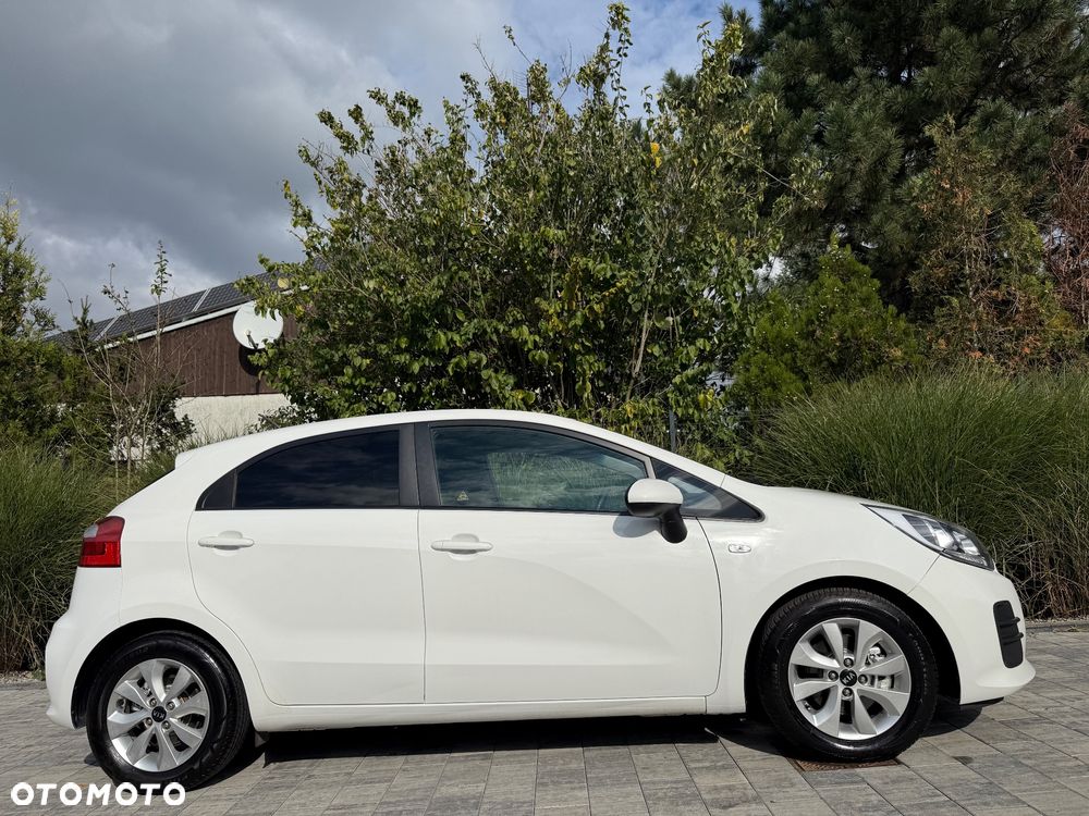 Kia Rio 1.2 Business Line - 29