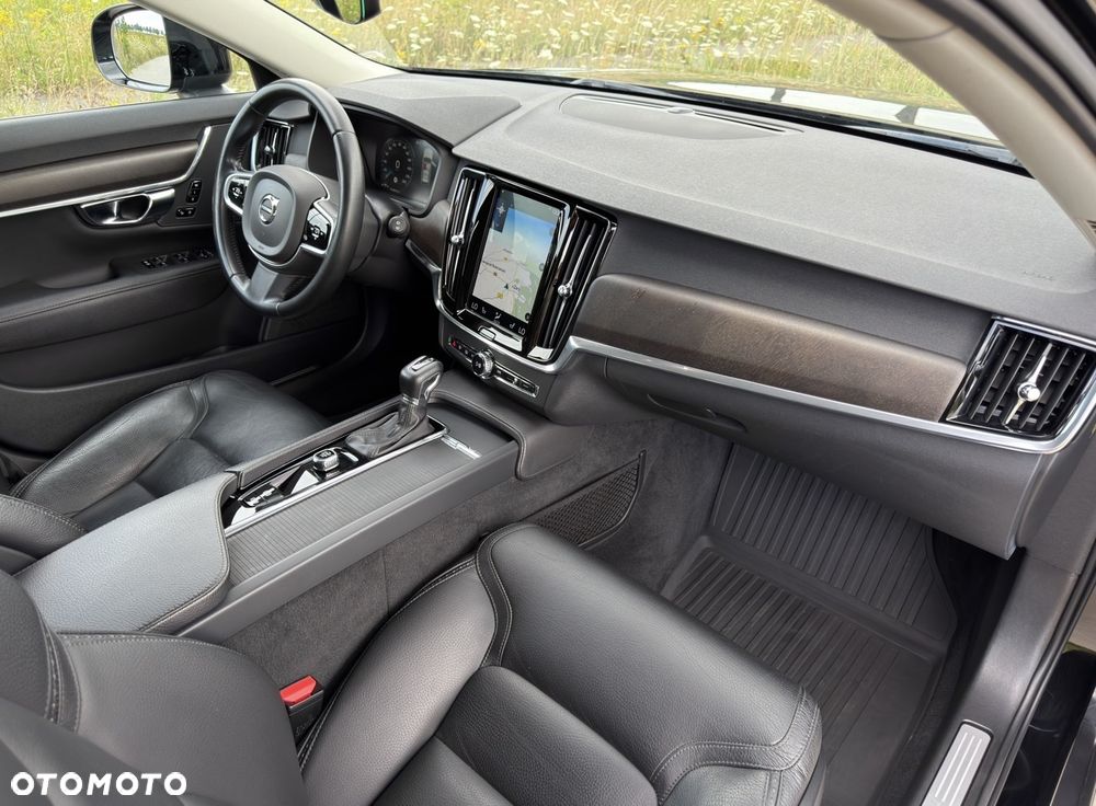 Volvo V90 Cross Country D4 AWD Geartronic Pro - 40
