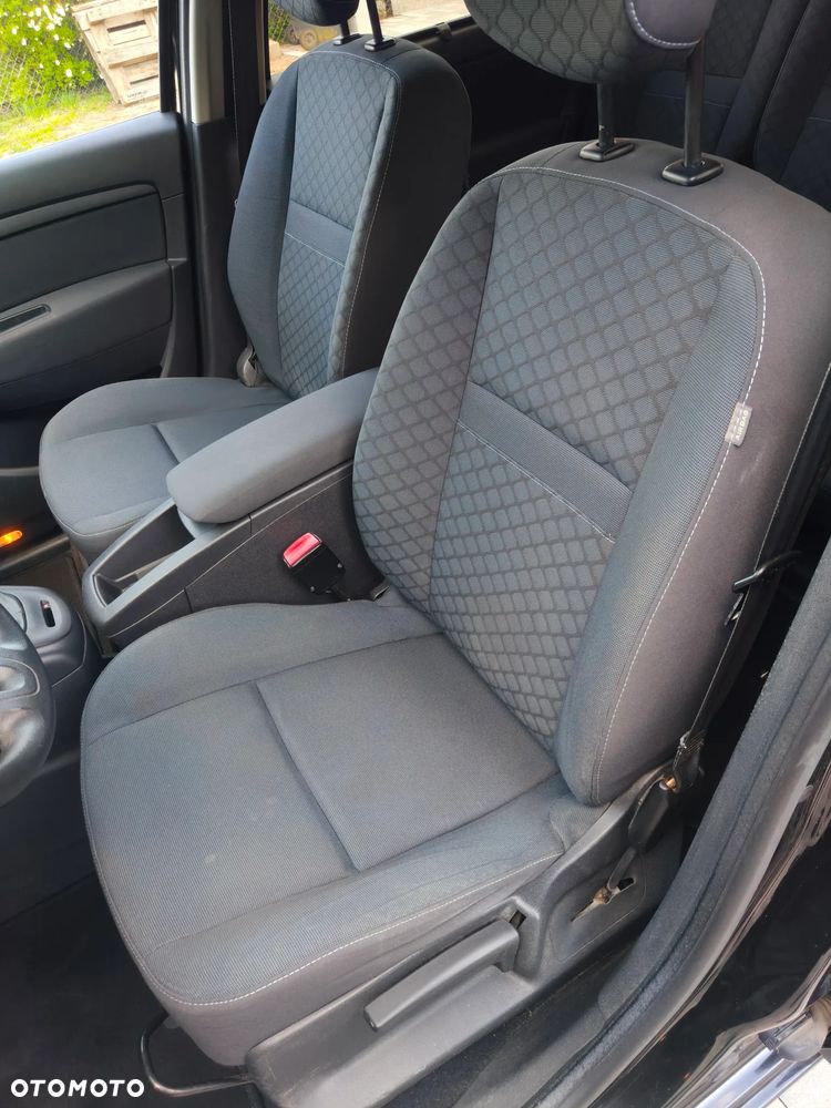 Renault Scenic 1.6 16V 110 Authentique - 20