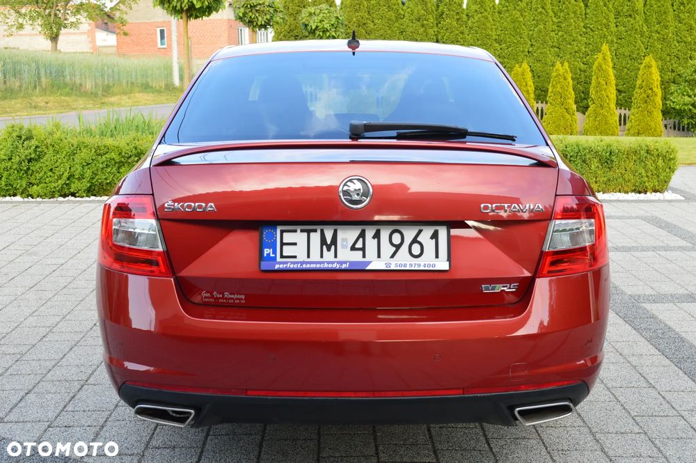 Skoda Octavia 2.0 TDI RS DSG - 11
