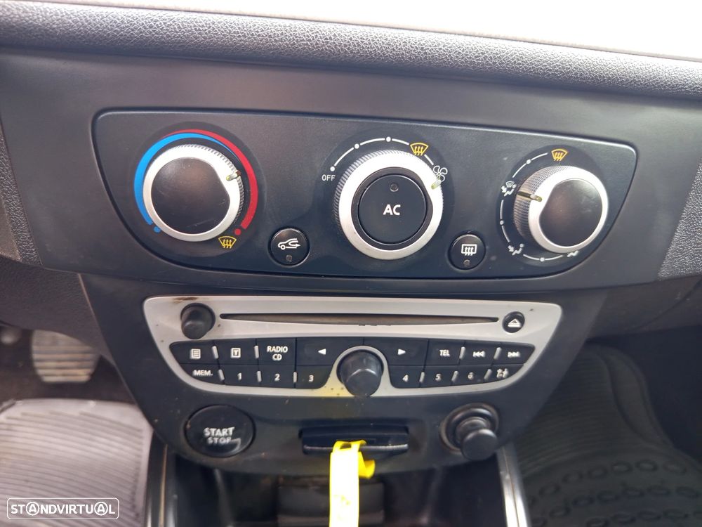 Renault Mégane Sport Tourer 1.5 dCi Confort - 14