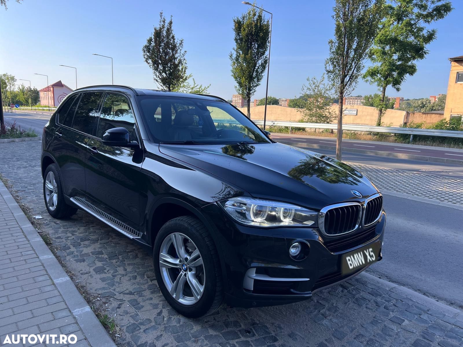 BMW X5 xDrive30d Sport-Aut. - 1