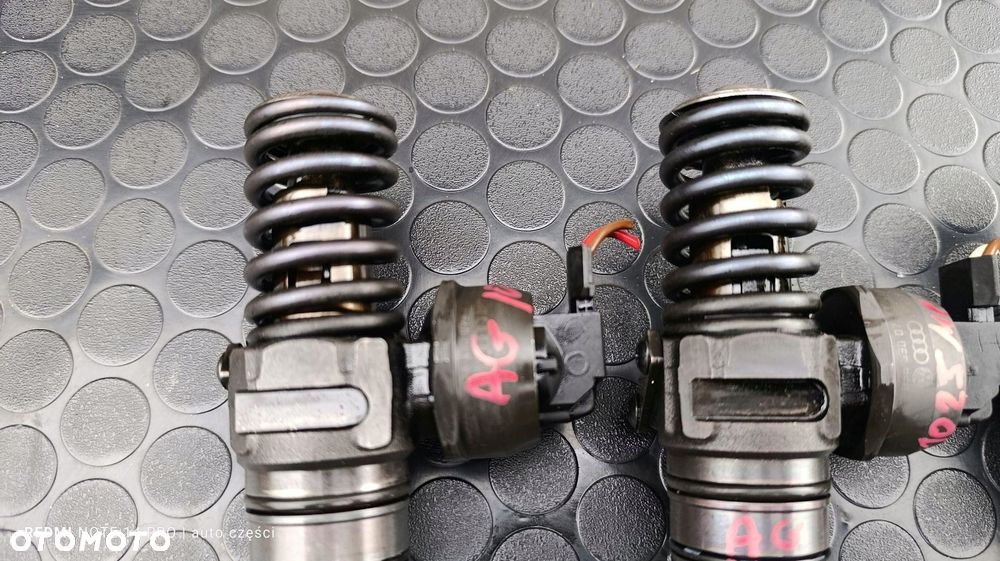 POMPOWTRYSKIWACZ KOMPLET POMPOWTRYSKI VW PASSAT B6 GOLF V 1.9 038130073AG - 3