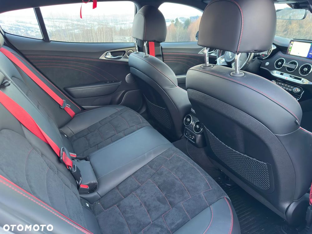 Kia Stinger 3.3 T-GDI V6 GT Prestige Line AWD - 8
