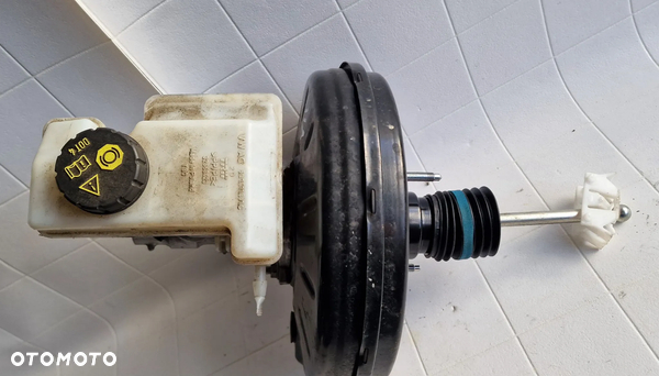 SERWO HAMULCA 5Q1614105DA  VW GOLF VII