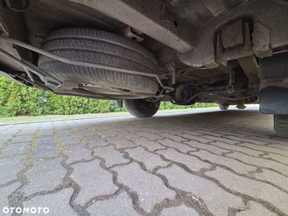 Mercedes-Benz Sprinter - 20