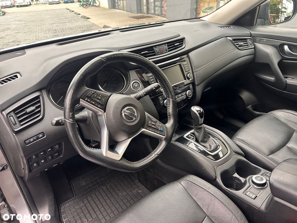 Nissan X-Trail 1.7 dCi N-Connecta 4WD Xtronic 7os - 24
