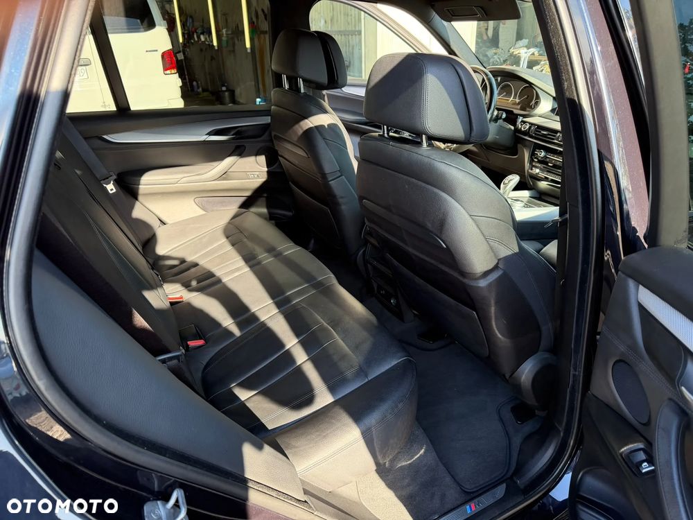 BMW X5 M M50d Sport-Aut - 8