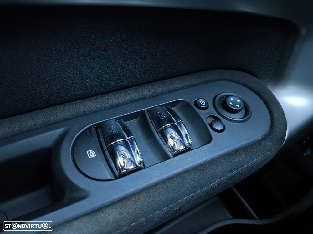 MINI Countryman Cooper SE ALL4 Auto - 20