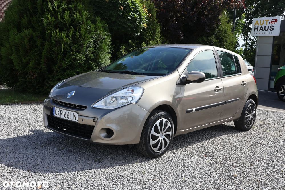 Renault Clio 1.2 16V Dwudziestka - 2