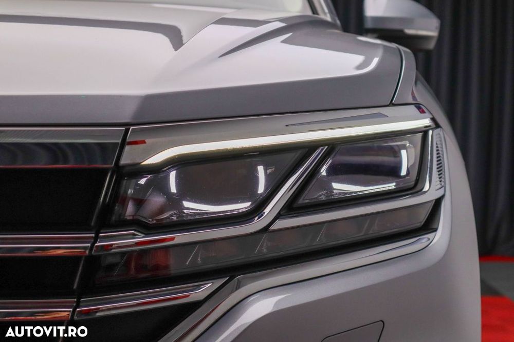 Volkswagen Touareg V6 TSI eHybrid PHEV Elegance - 12