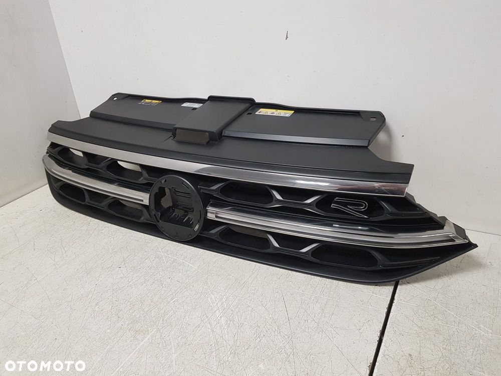 VW T-ROC TROC 17-21r ATRAPA POD RADAR GRILL CHROM  2GA85311 2GA853651 - 4