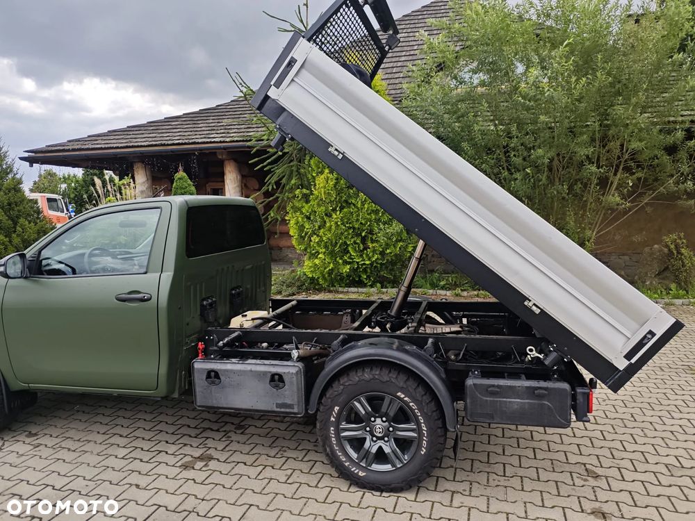Toyota Hilux 2.4 D-4D Single Cab DLX 4x4 - 25