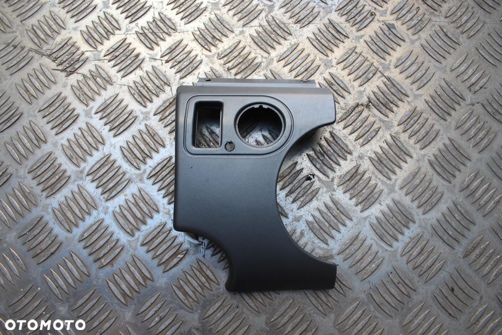 OSŁONA ZAŚLEPKA DESKI KONSOLI PEUGEOT PARTNER I 9644985677 - 1