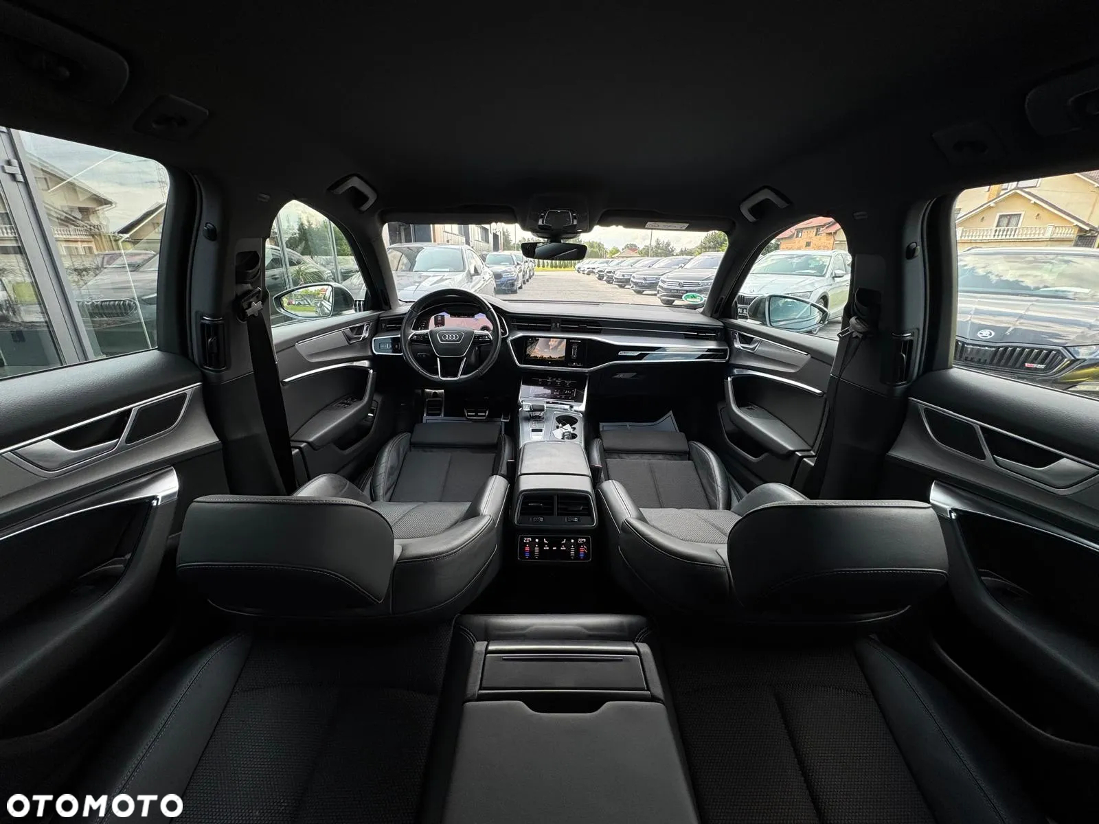 Audi A6 Avant 40 TDI quattro S tronic S line - 14