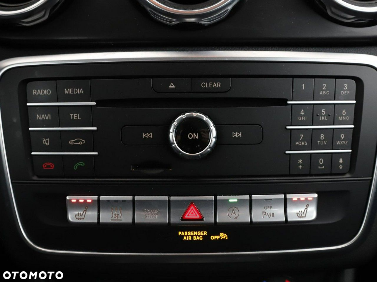 Mercedes-Benz GLA 200 Urban - 26