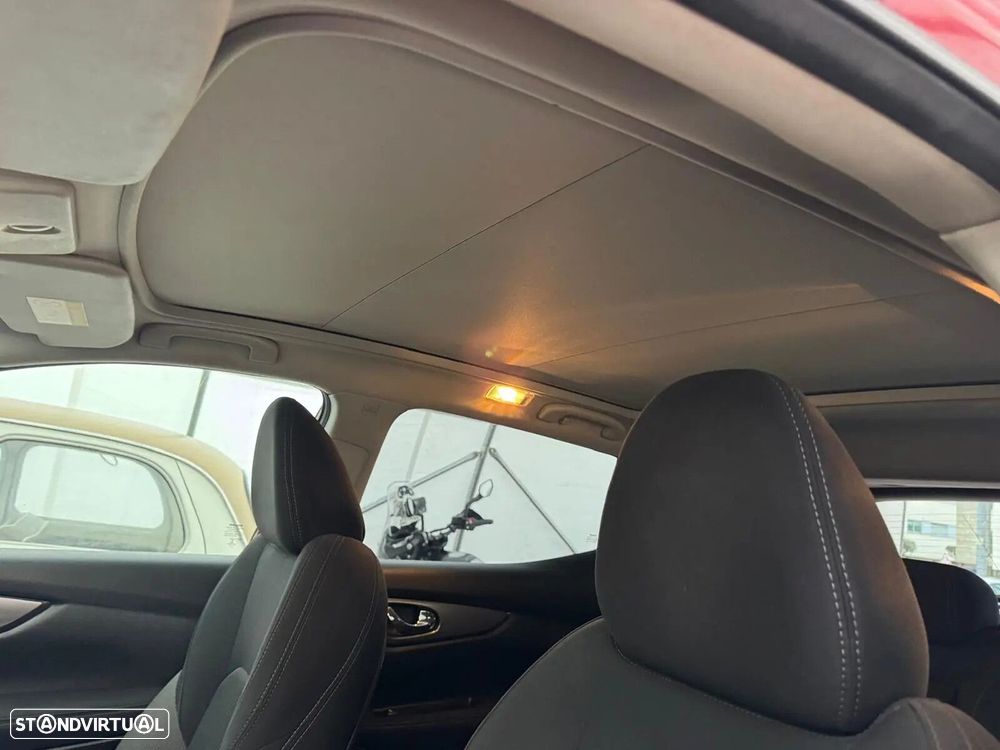 Nissan Qashqai 1.2 DIG-T N-Connecta - 44