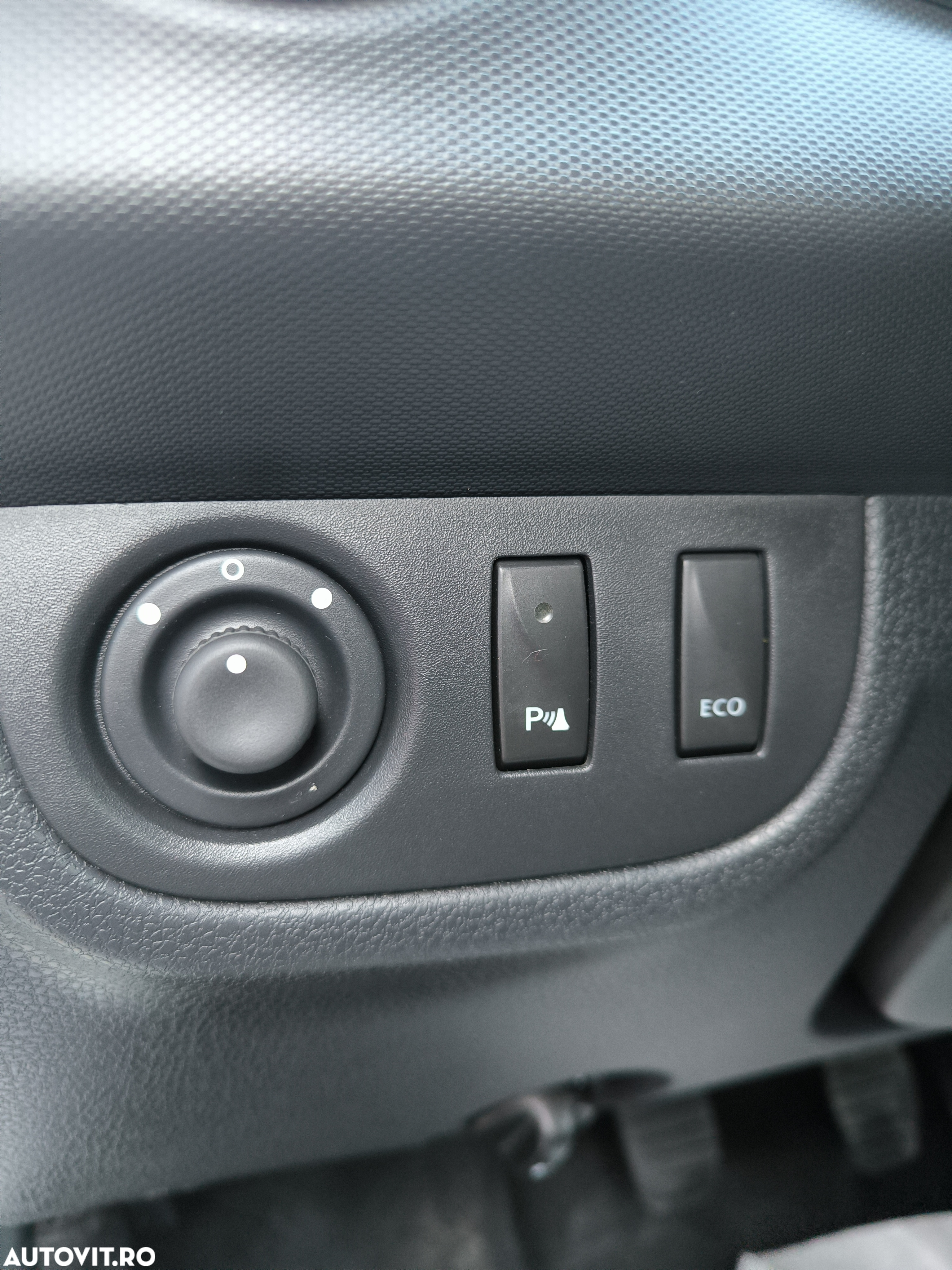 Dacia Sandero Stepway dCi 90 S&S Ambiance - 23