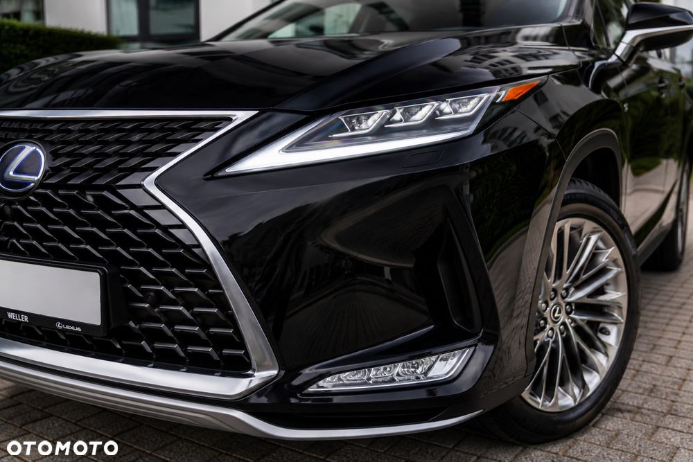 Lexus RX - 8