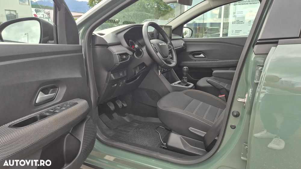 Dacia Sandero Stepway TCe 90 MT6 Expression - 16