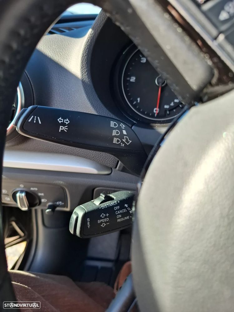 Audi A3 Limousine 1.6 TDI Sport - 9