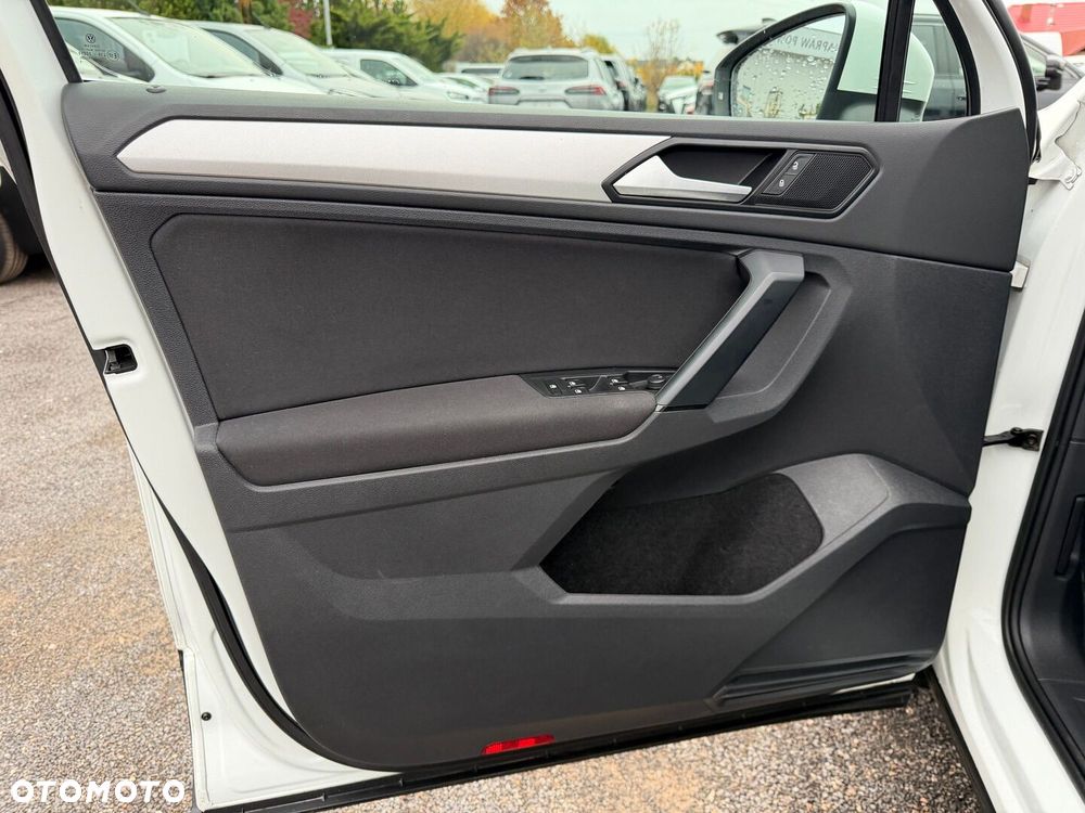 Volkswagen Tiguan 1.5 TSI EVO Comfortline - 22