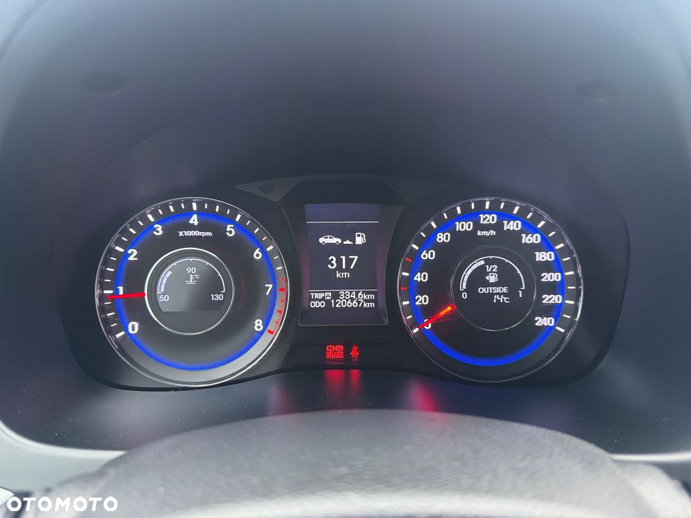 Hyundai i40 i40cw 1.6 Fifa World Cup Edition - 35