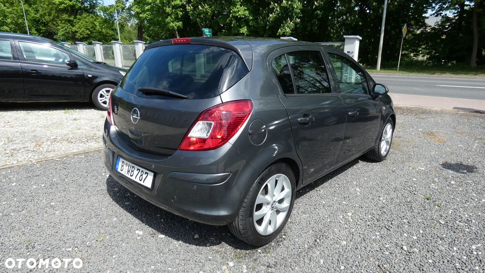 Opel Corsa 1.4 16V Edition 111 Jahre - 8