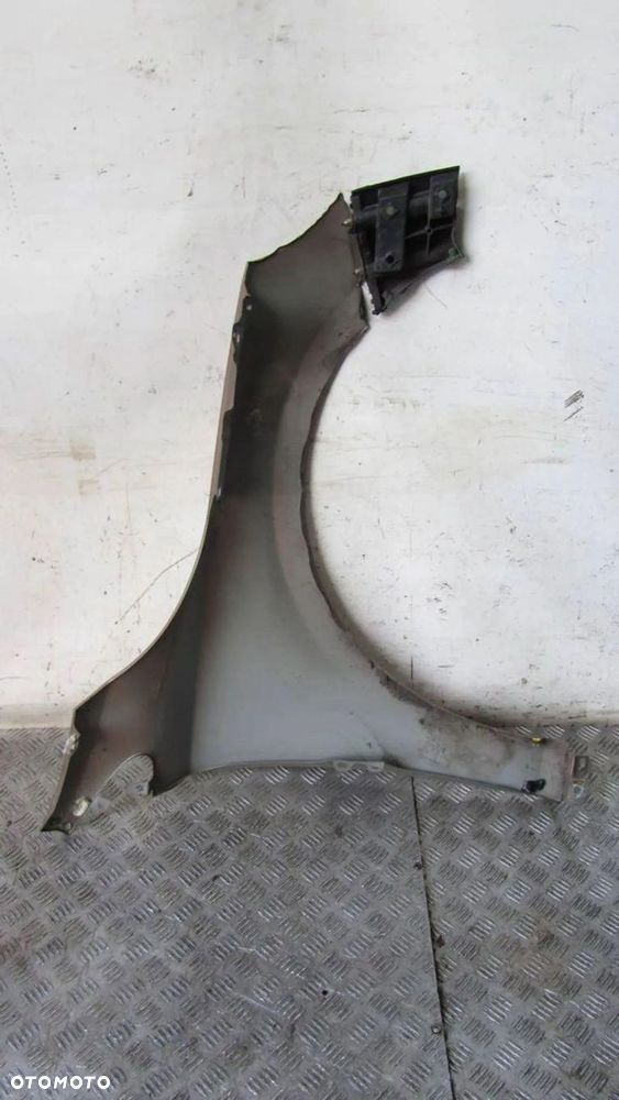 VOLVO V40 II BŁOTNIK LEWY PRZÓD 708- 12-17 - 3