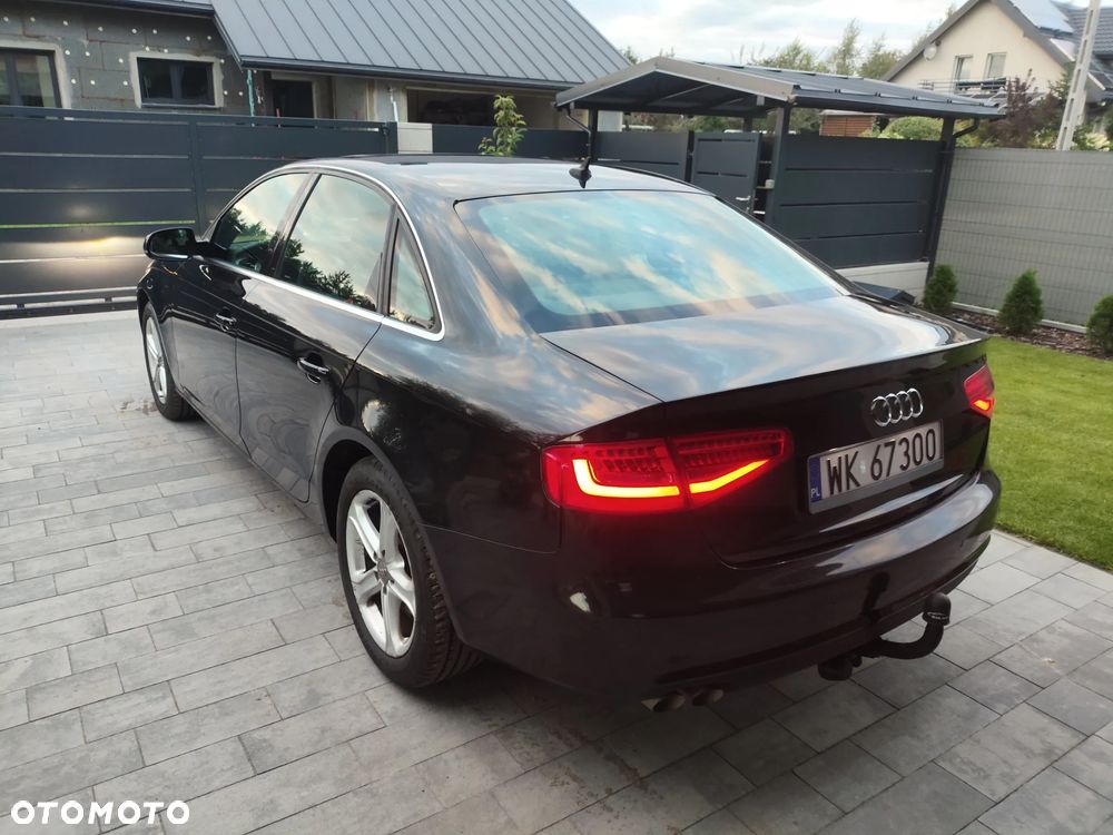 Audi A4 Limousine 2.0 TDI DPF Ambiente - 9