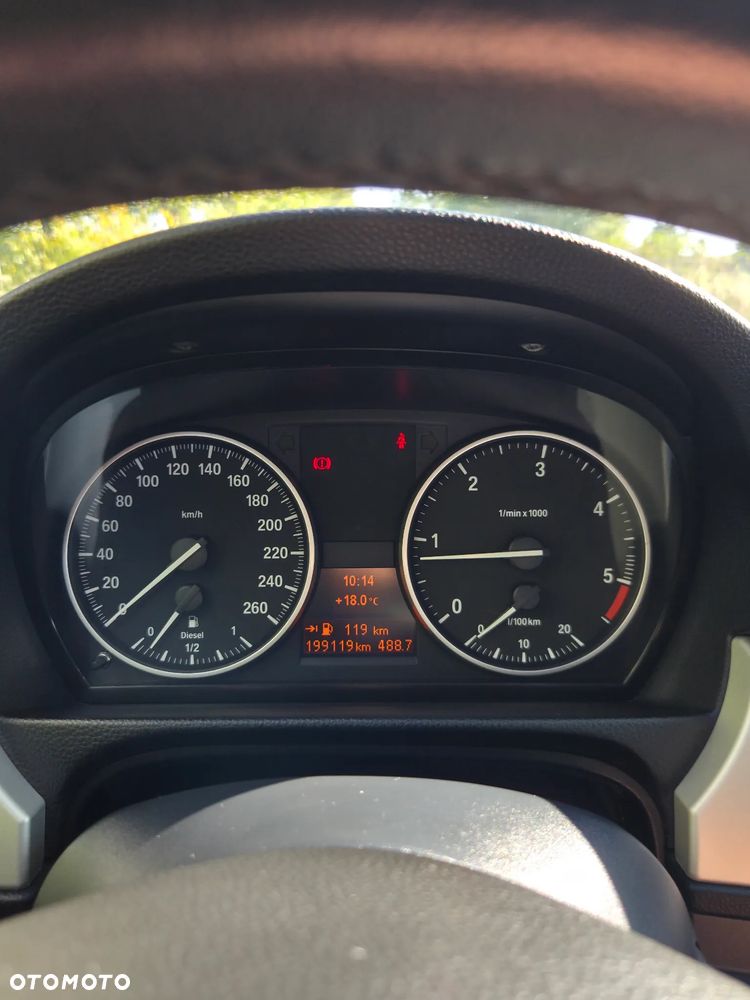 BMW Seria 3 - 25