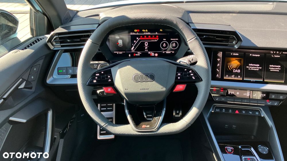 Audi RS3 Sportback - 17