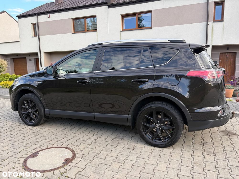 Toyota RAV4 Hybrid Premium 4x2 - 3