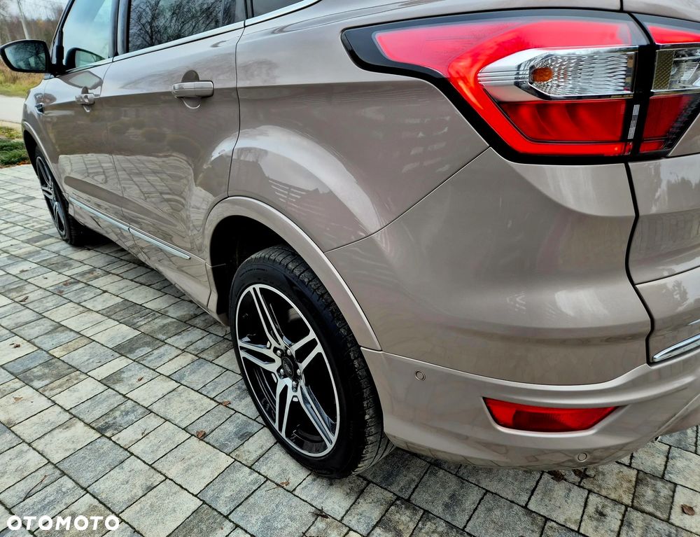 Ford Kuga 2.0 TDCi 4x4 Vignale - 13