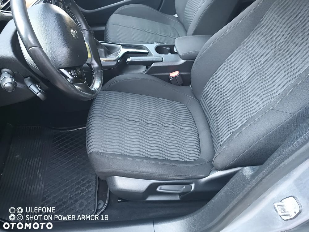 Peugeot 308 1.6 BlueHDi Active S&S - 6