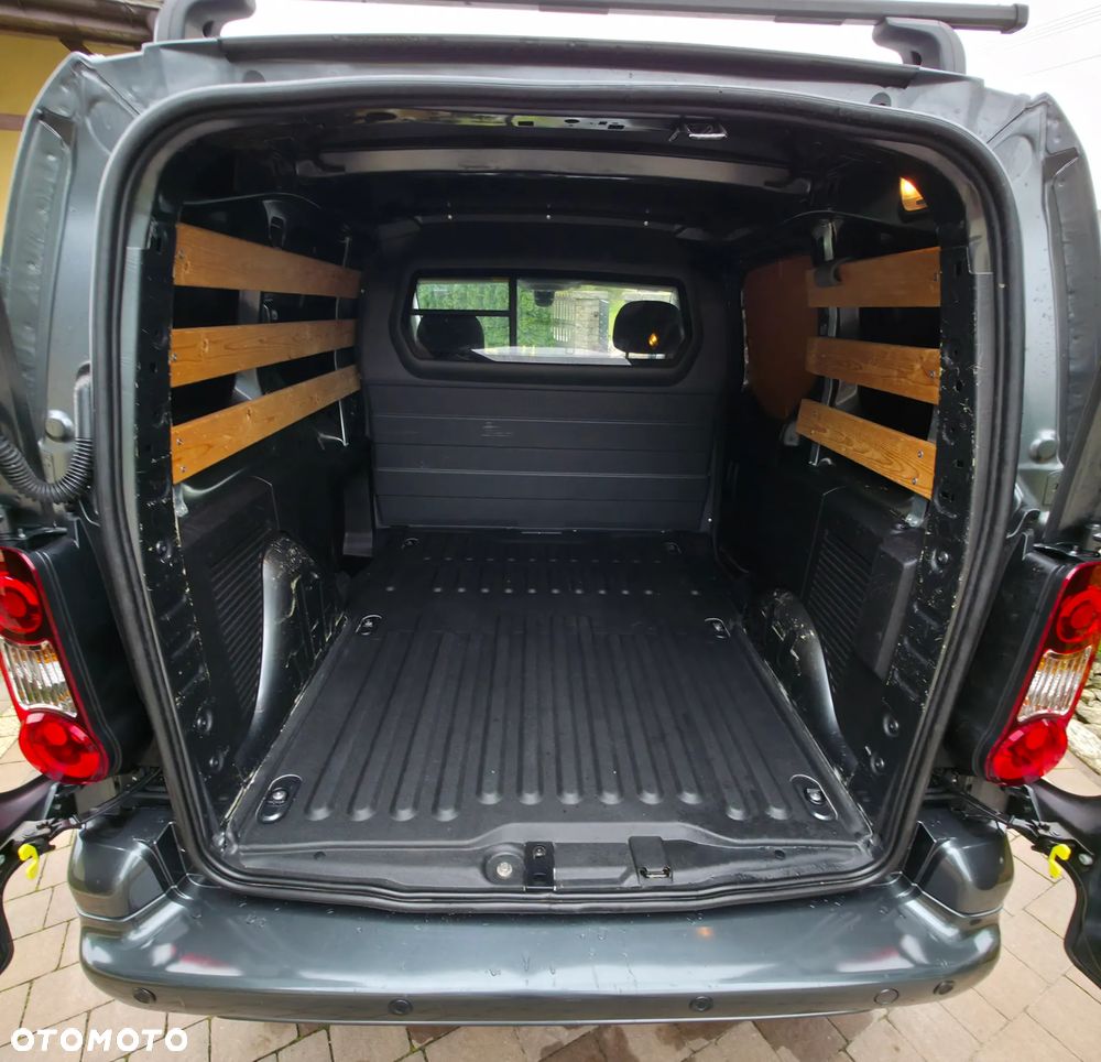 Peugeot Partner - 8