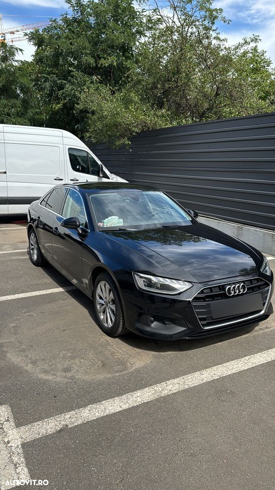 Audi A4 35 TFSI S tronic MHEV Basic - 9