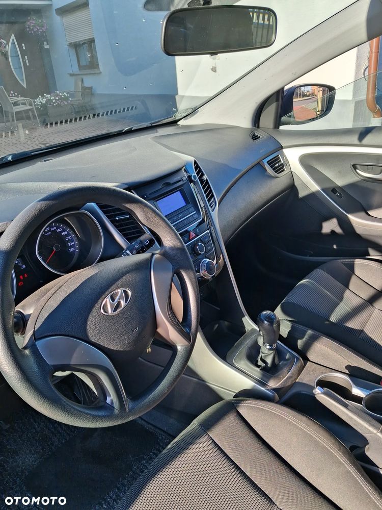 Hyundai i30 - 10