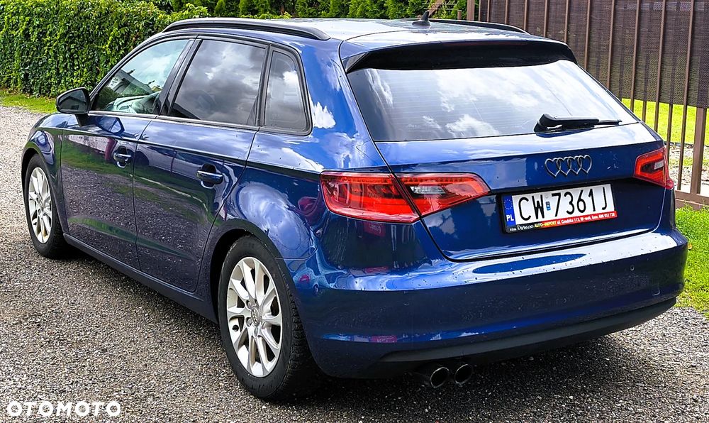 Audi A3 Sportback 1.4 TFSI S tronic Ambition - 4