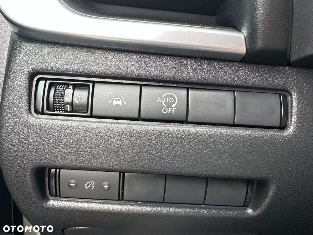 Nissan Qashqai 1.3 DIG-T Acenta DCT - 17