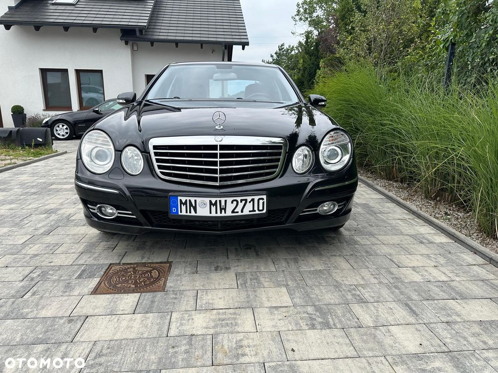 Mercedes-Benz Klasa E - 21