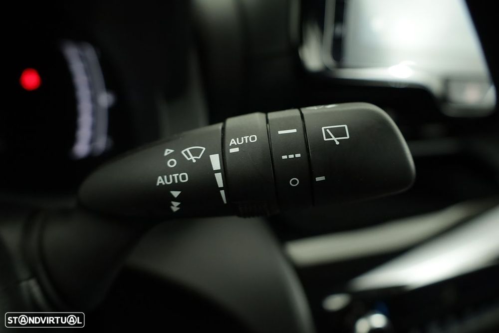 Toyota Yaris Cross 1.5 HDF Comfort - 17