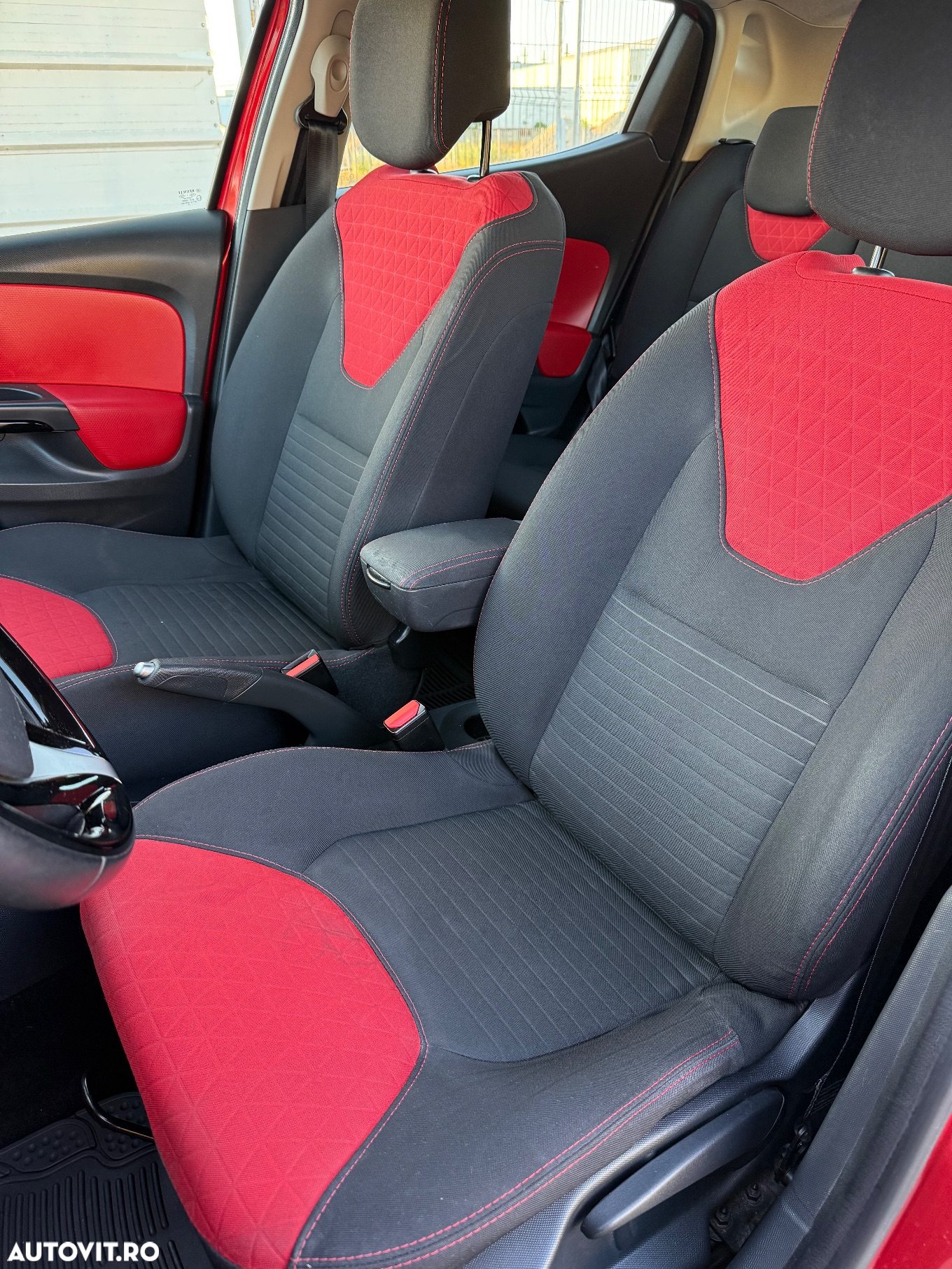 Renault Clio IV 0.9 TCe Authentique - 10