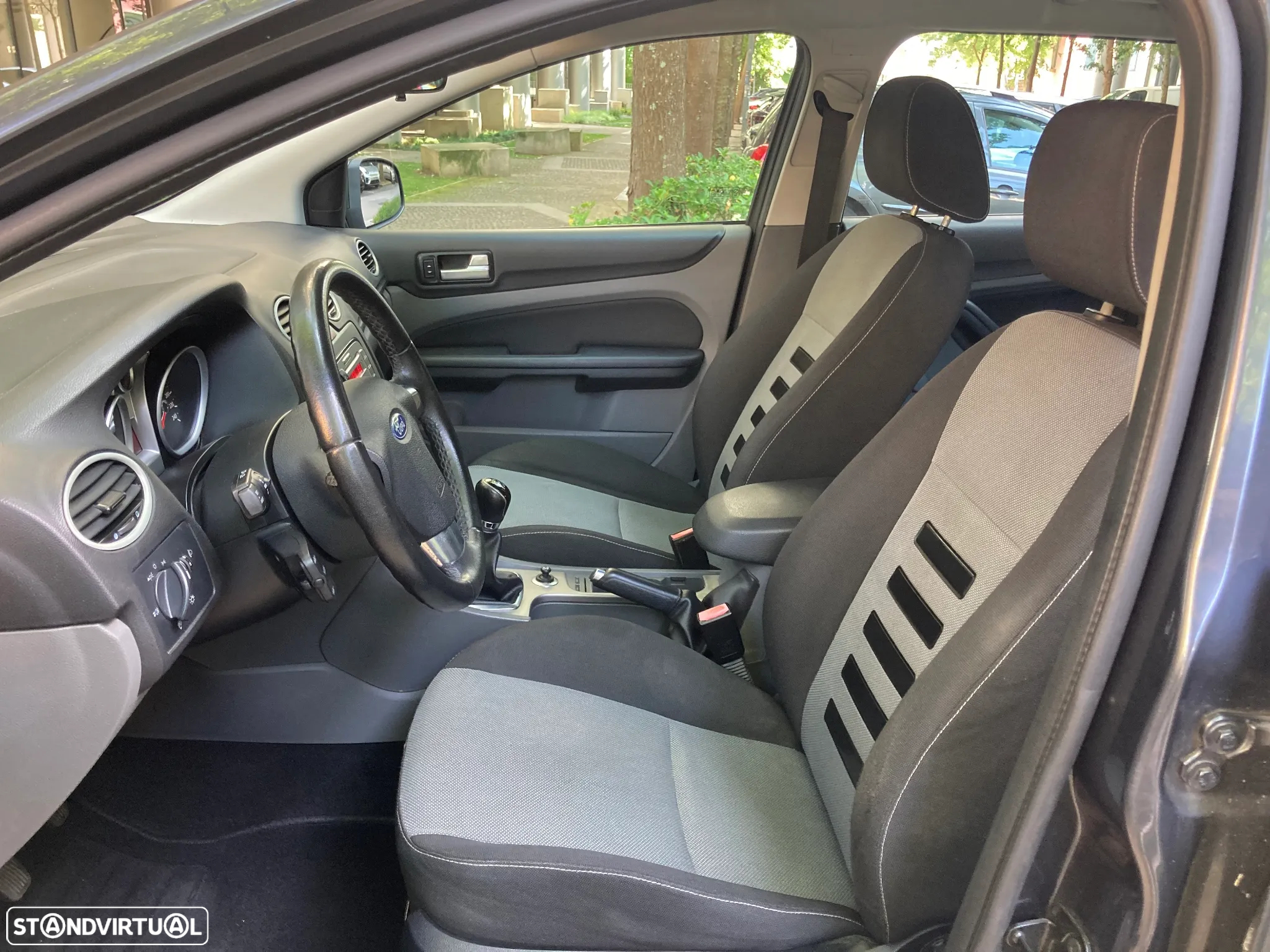 Ford Focus SW 1.6 TDCi Trend - 8