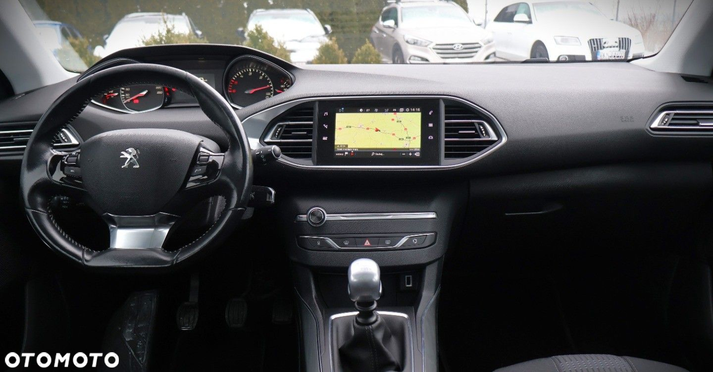 Peugeot 308 - 18
