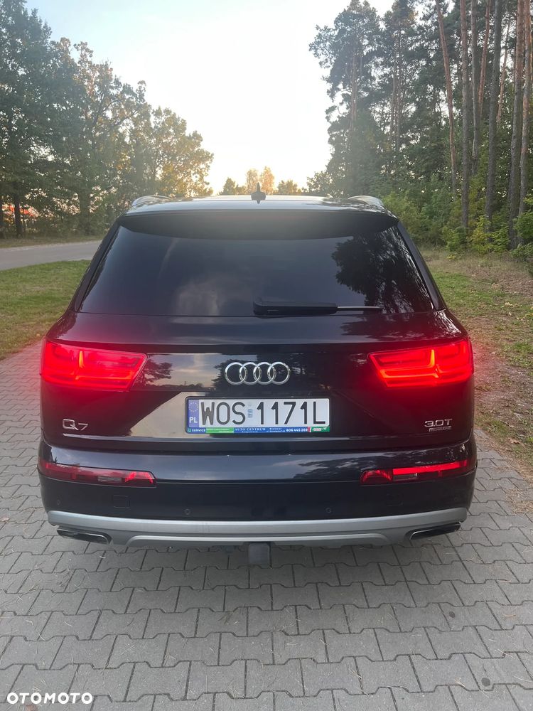 Audi Q7 3.0 TFSI Quattro Tiptr - 4