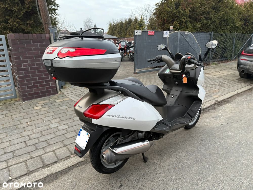 Aprilia Atlantic - 8