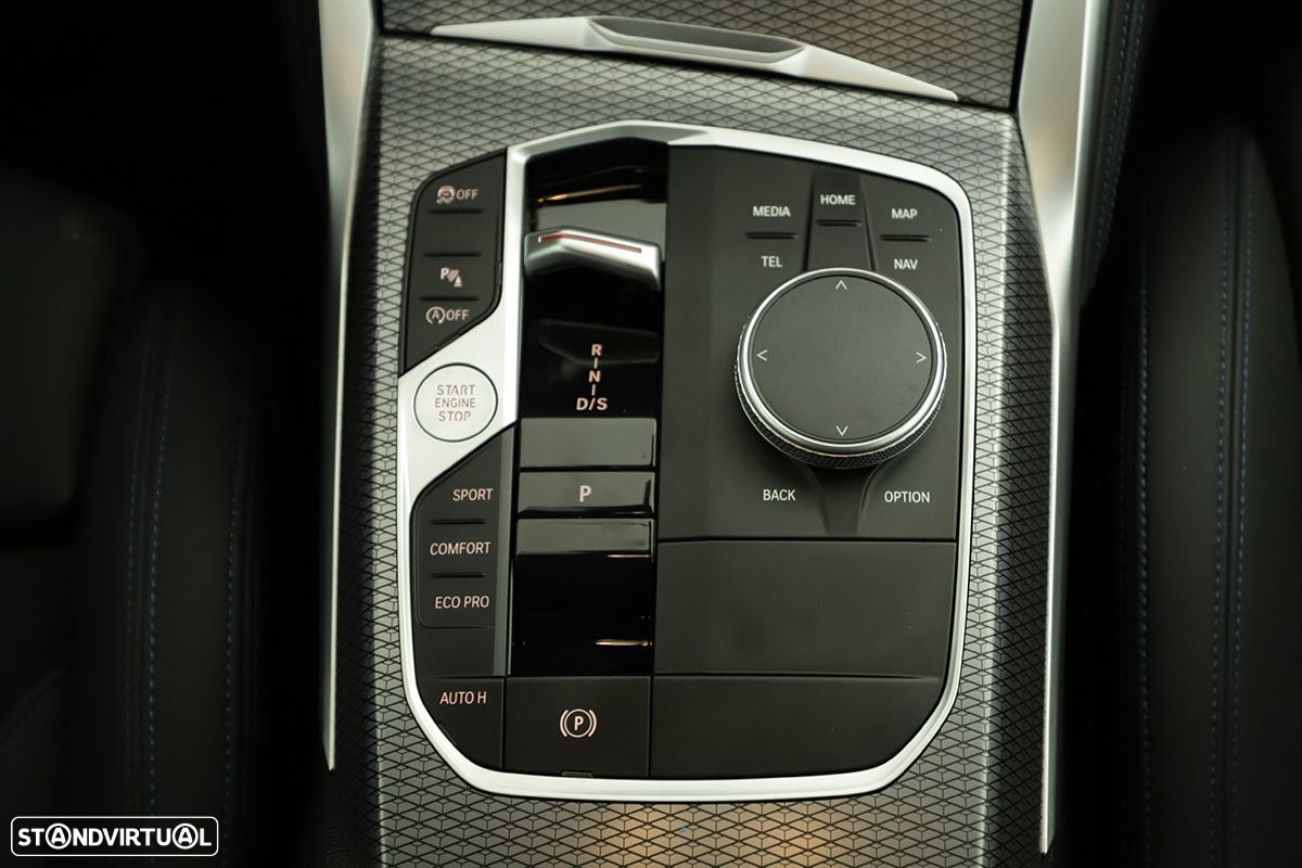 BMW 420 Gran Coupé i Pack Desportivo M Auto - 17