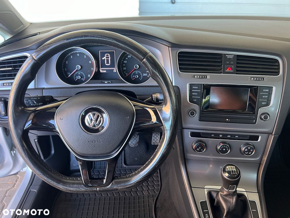 Volkswagen Golf 1.2 TSI BlueMotion Technology Comfortline - 15